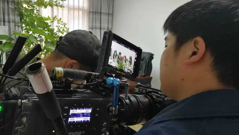 剧本杀式体验：新抚区广告片拍摄公司构建沉浸式消费决策路径